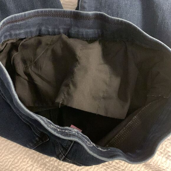 Gloria Vanderbilt slimming jeggings, size 8 - Picture 8 of 14